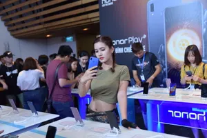 Ra mắt mẫu smartphone chuyên chơi game giá mềm