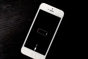 Sửa lỗi iPhone tắt nguồn đột ngột