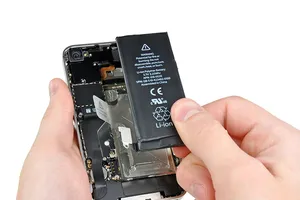 5 cách tiết kiệm pin sai lầm trên smartphone