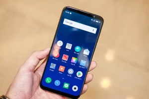 Meizu 16 không 'tai thỏ', cảm biến vân tay dưới màn hình