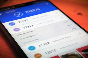 Những mẫu điện thoại gian lận điểm số trong năm 2018