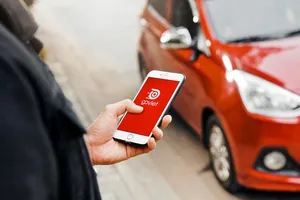 Hàng trăm tài xế Go-Viet tụ tập phản đối chính sách công ty