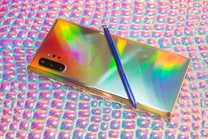 Liệu Galaxy Note 10 Plus có đánh bại được iPhone XS Max?