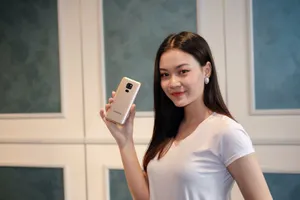 Xuất hiện smartphone có 3 camera AI giá chỉ 2,5 triệu đồng