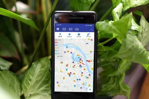 2 cách phản ánh các địa điểm tụ tập đông người trong mùa dịch 