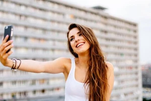 Ứng dụng giúp đăng ảnh chất lượng cao lên Facebook