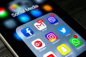 Video: Cách xóa 50 bài viết cùng lúc trên Facebook