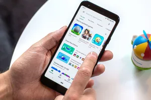8 ứng dụng nguy hiểm bạn nên gỡ cài đặt ngay lập tức