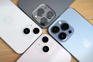 Mất bao lâu để sạc đầy pin trên iPhone 13 series?