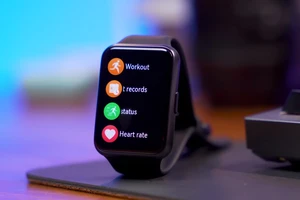 Watch Fit 2 giá chỉ còn 2,9 triệu đồng