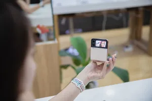 Điện thoại giảm hơn 10 triệu đồng dịp Tết Dương lịch