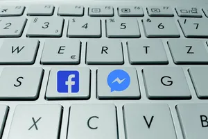 Cách xem ai nhắn tin Facebook với bạn nhiều nhất?