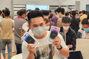 Tin công nghệ 21-4: Giới trẻ bị ám ảnh bởi việc nâng cấp iPhone mới 