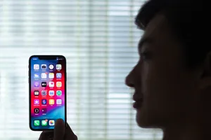 Người dùng iPhone nên làm việc này để hạn chế bị theo dõi