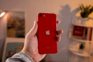 Vì sao bạn nên bán iPhone X và iPhone 8 càng sớm càng tốt?