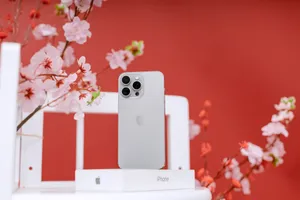 Bảng giá iPhone giữa tháng 1-2024, tivi giảm hơn 200 triệu đồng 