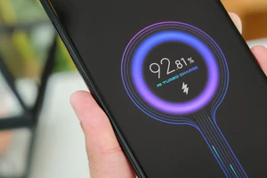 Sạc nhanh có làm hỏng pin điện thoại không? 