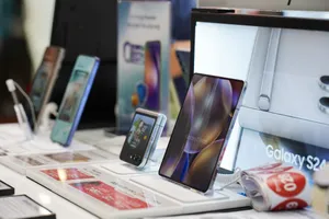 Xuất khẩu điện thoại và linh kiện tăng mạnh đầu năm 