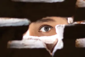 Cách phát hiện thiết bị theo dõi bằng điện thoại