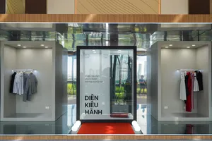 Khi tủ quần áo cũng được tích hợp công nghệ thông minh