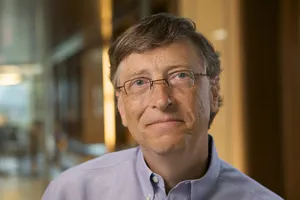 Tỉ phú Bill Gates cảnh báo những người trẻ về 4 mối đe dọa toàn cầu, bao gồm AI