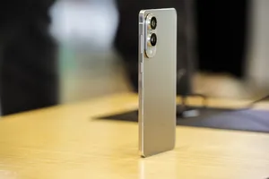 Tin công nghệ 14-7: Samsung có thể từ bỏ mẫu Plus giống như Apple