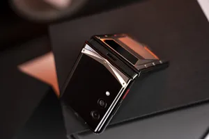 Tin công nghệ 16-7: Cận cảnh mẫu điện thoại gập đắt đỏ nhất thị trường 