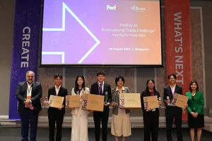 Hai học sinh Việt Nam ghi dấu ấn tại cuộc thi thương mại quốc tế châu Á - Thái Bình Dương