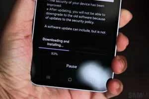 Thêm 2 mẫu điện thoại Samsung giá rẻ được cập nhật bảo mật tháng 11