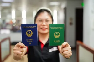 Người sử dụng hộ chiếu cần biết điều này để tránh bị phạt