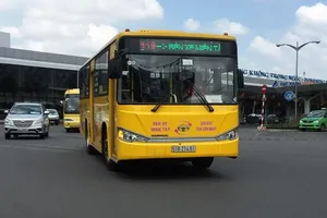 Sau chiến dịch vỉa hè, người đi xe buýt tăng