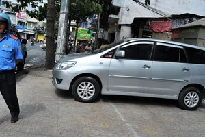 Ăn tô bún bò, bị phạt 700.000 đồng! 