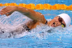 Ánh Viên cán đích cuối cự ly 400m tự do nữ