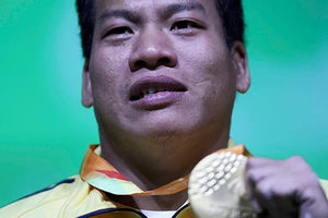 Lê Văn Công đoạt HCV, phá kỷ lục Paralympic và thế giới như thế nào?