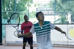 Hạ liên quân Anh-Mỹ, Lý Hoàng Nam vào bán kết đôi