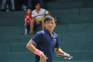 Lý Hoàng Nam chật vật vào vòng hai giải F6 Thái Lan