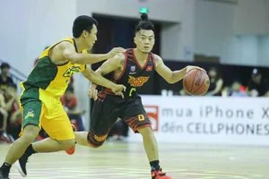 Saigon Heat mất ngôi sau thất bại trên sân nhà