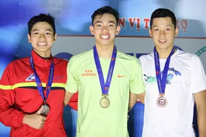 Nguyễn Huy Hoàng hoàn tất hat trick kỷ lục quốc gia