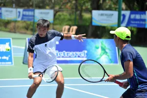 Quốc Khánh lần đầu cùng Hoàng Nam tranh chung kết đôi