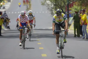 Tay đua Phan Hoàng Thái “nhất tiễn hạ song điêu”