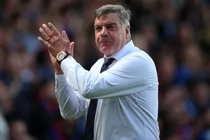 Chuyển động World Cup tối 14-6: Alardyce thêm 'dầu vào lửa'