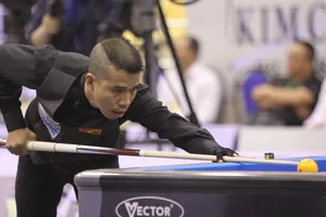 Trần Quyết Chiến ghi cơ series 12 điểm giải quốc tế Bình Dương