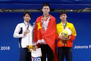 Kình ngư Nguyễn Huy Hoàng xuất thần đoạt HCĐ cự ly 800 m tự do