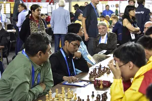 Quang Liêm tiếp mạch thắng, Việt Nam lên hạng 9 tại Olympiad