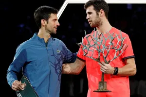 Khachanov 'gieo sầu' ngày Djokovic lên ngôi số 1 thế giới