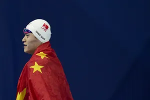 Kình ngư Sun Yang dọa kiện tờ báo Anh vì cáo buộc doping