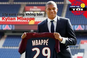 1 tỉ euro cũng không bán Mbappe, Schalke sa thải HLV Tedesco