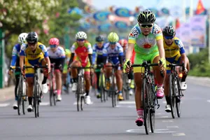 Thu Mai đoạt áo vàng, Nguyễn Thị Thật áp sát chuẩn dự Olympic