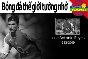 Bóng đá thế giới tưởng nhớ Reyes, Số 1 thế giới bị loại