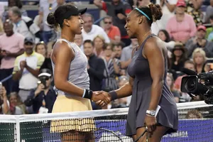 Serena Williams lập kỷ lục sau cuộc tái chiến hạ Naomi Osaka